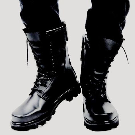 Nero Dmc, Yellow Boots, Army Boots, Winter Leather Boots, High Ankle Boots, Mens Fashion Rugged, Uncanny X-men, Mens Winter Fashion, Motorcycle Boots