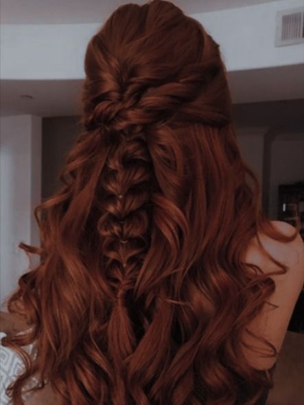 Dark Ginger Hair, Auburn Red Hair, Dark Auburn Hair, Red Hair Inspo, Ginger Hair Color, Hair Color Auburn, Auburn Hair, Dye My Hair, Hair Inspiration Color