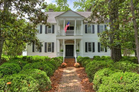 Federal Style House, Middleton Place, French Wallpaper, Antebellum Homes, Cedar Grove, Florida Georgia, Summer Kitchen, Colonial House, Architectural Features