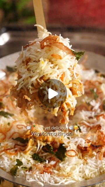 Veg Korma, Veg Biryani Recipe, Vegetarian Biryani, Biryani Rice, Veg Biryani, Diwali Party, Party Dishes, Biryani Recipe, Party Menu