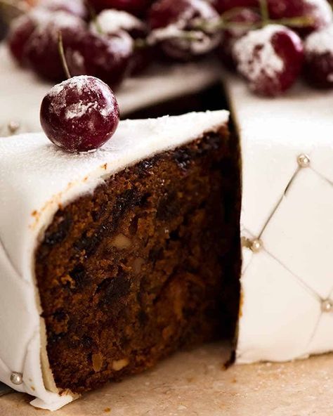 Christmas Cake #dessert #cake #christmas #baking #dessertrecipe #raisin #driedapricot #date | RecipeTin Eats Moist Christmas Cake Recipe, Xmas Cake Recipes, Cake Recipes Uk, Fruit Cake Recipe Christmas, Christmas Cake Recipe, Christmas Cakes Easy, Cake Light, Homemade Custard, Fruit Cake Christmas