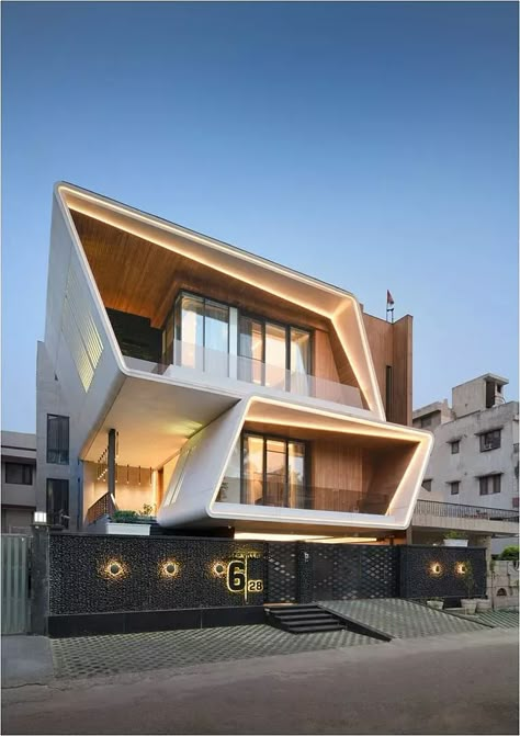 Modern Architecture Building, Architecture Model House, Modern Exterior House Designs, Duplex House Design, Bungalow House Design, House Front Design, Modern Architecture House, Home Modern, Facade Architecture