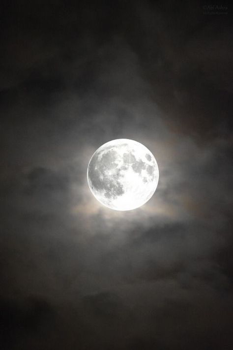 Beautiful Moon #Luna Moonlight Photography, Shoot The Moon, Moon Clouds, Moon Photos, Sky Moon, Moon Pictures, Moon Photography, Moon Lovers, The Full Moon