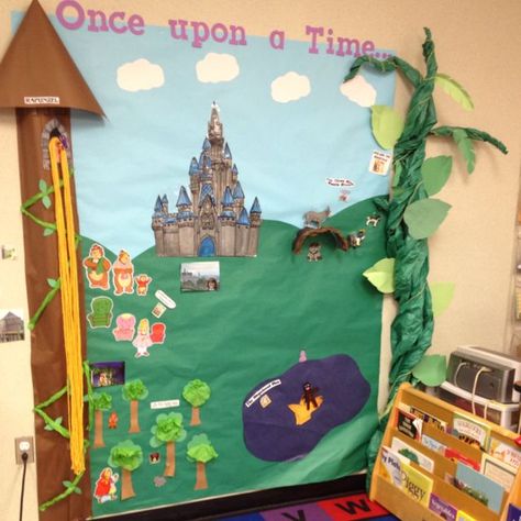 Fairy tale bulletin board -- I like the castle in the distance and in the foreground ... and the nifty vine! - School Singing, Songs for Younger Voices, Early Years Music, Teachers, Musicals, Nurseries, Pre-School Songs, Traditional Tales, classroom activities, classroom resources Castle Bulletin Board, Fairy Tale Bulletin Board, Fairytale Display, Medieval Classroom, Focus Walls, Fairy Tales Preschool, Fairy Tale Activities, Fairy Tales Unit, Reading Month