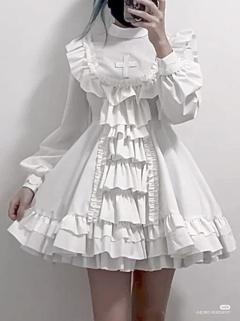 Kawaii White Dress, Frilly Outfits Aesthetic, Gothic White Dress, White Frilly Dress, Off White Clothing, Frilly Dresses, Maid Outfit, Really Cute Outfits, Hot Outfits