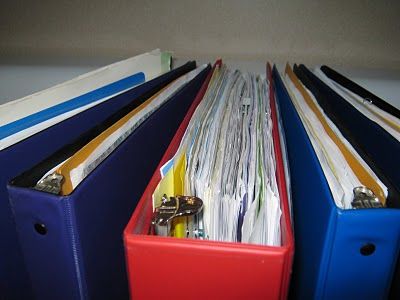 Ginger Snap Crafts: Organizing Medical Records. can't find the worksheets any longer but some ideas here. Med Organization, Special Needs Binder, Medical Records Organization, Medical Office Organization, Records Organization, Nursery Organization Changing Table, School Organization For Teens, Vinyl Gift Ideas, Medical Printables