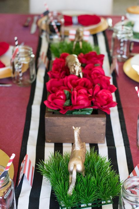 Kentucky Derby Centerpieces, Kentucky Derby Birthday Party, Home Party Ideas, Kentucky Derby Birthday, Kentucky Derby Party Ideas, Derby Party Ideas, Kentucky Derby Decorations, Kentucky Derby Party Games, Kentucky Derby Theme