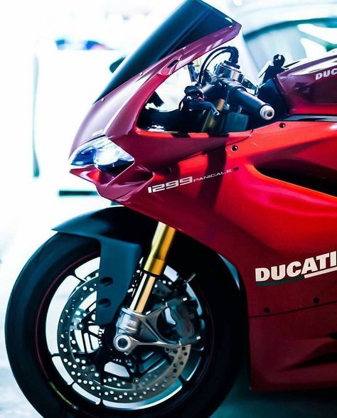 Ducati 1299 Panigale Ducati Performance, Ducati 1299 Panigale, 1299 Panigale, Ducati 1299, Ducati Cafe Racer, Moto Ducati, Ducati Motorcycle, Custom Sport Bikes, Ducati Motorcycles