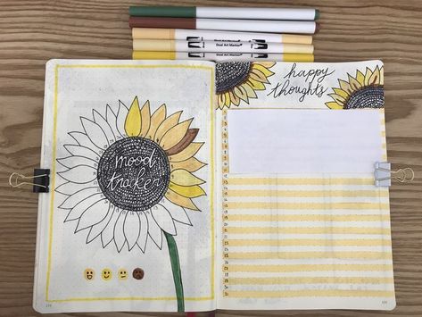 Newest Absolutely Free Daffodils bullet journal Strategies Daffodils really are a joyful spring flower, announcing the welcome arrival of lighter mornings and #Absolutely #bullet #Daffodils #Free #journal #Newest #Strategies Sunflower Mood Tracker, Sunflower Bujo, Bullet Journal September, Mood Tracking, May Bullet Journal, Bullet Journal Monthly Spread, Sunflower Theme, Bullet Journal 2019, Sunflower Drawing