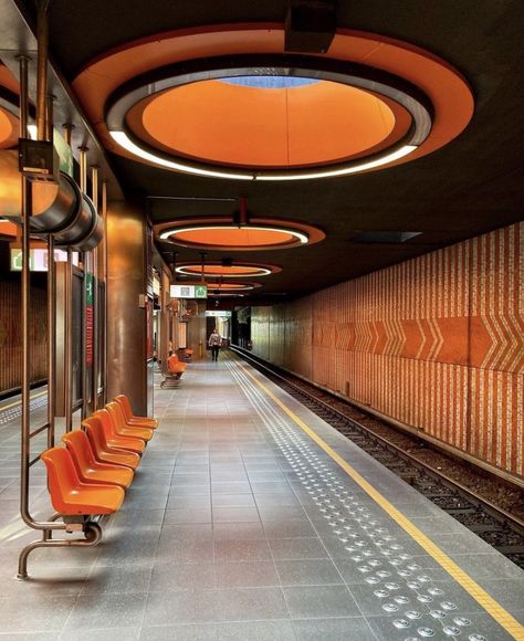 1960s Interior Design, 1960s Interior, Brutalist Art, Googie Architecture, Train Station Architecture, Brutalism Architecture, Concrete Construction, 2023 Photo, Subway Train