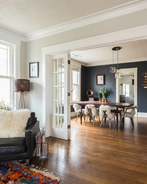 Bungalow Dining Room, Craftsman Dining Room, Bungalow Living Room, Craftsman Living Room, Bungalow Interiors, Craftsman Home Interiors, Bungalow Interior, Craftsman Interior, Bungalow Homes