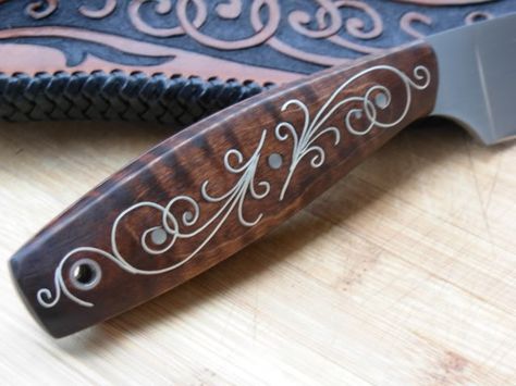 Wire Inlay In Wood, Forging Knives, Knife Making Tools, Handcrafted Knife, Wood Knife, Knife Handle, Knife Art, Carving Designs, Bowie Knife