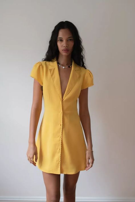 Collared Mini Dress, Look 80s, Dorothy Dandridge, Look Retro, Elegante Casual, Mode Casual, Urban Dresses, Short Sleeve Mini Dress, Mode Vintage