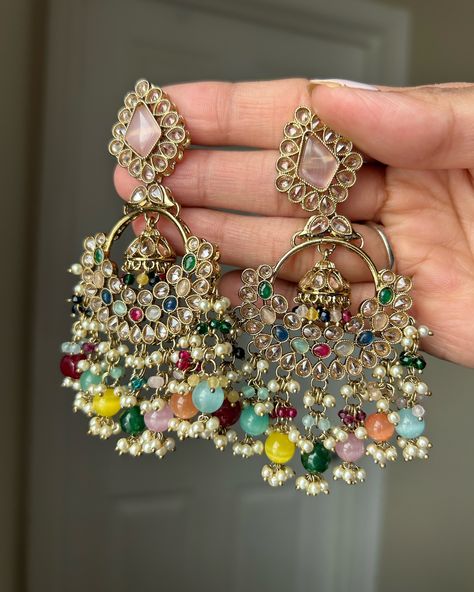 Calgary, Alberta 🇨🇦 In person and video call appointments available • To place an order DM/text or WhatsApp us with a picture of the piece >> 📱 • we offer a wide variety of Indian jewelry and we also provide wedding accessories for rent Jago, Mayian fatti, Mayiaan chunni etc •Canada 🇨🇦, USA 🇺🇸 shipping available! Free shipping on $150+ #yyc #elegantbydeep #calgary #bridaljewellery #bridalrental #yycrentals #calgaryinfluencer #vancouverphotography #yycphotography #calgarybusinesswomen #l... Fancy Earrings Classy, Maximalist Jewelry, Drop Earrings Simple, Asian Bridal Makeup, Wedding Jewelery, Fancy Jewellery Designs, Appointments Available, Fancy Earrings, Indian Jewelry Sets