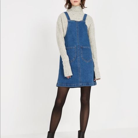 Frank and Oak Denim Pinafore Dress M Denim Pinafore Outfit, Denim Pinafore Dress Outfit, Overall Dress Outfit Winter, Denim Overall Dress Outfit, Overall Dress Outfit, Pinafore Dress Outfit, Pinafore Outfit, Dress Outfit Winter, White Slip On Sneakers