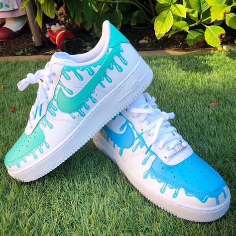 Drip Hand, Shoes For School, Nike Shoes Air Force, Air Force 1s, Outdoors Inside, Baskets Nike, Custom Air Force 1, Hand Painted Shoes, Sneakers Athletic