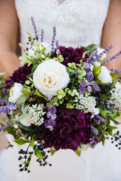 Schnepf Farms, Cream Wedding Colors, Queen Creek Arizona, Purple Flower Bouquet, Bouquet Champetre, Purple And Green Wedding, Purple Bouquets, Purple Bridal Bouquet, Silk Bridal Bouquet