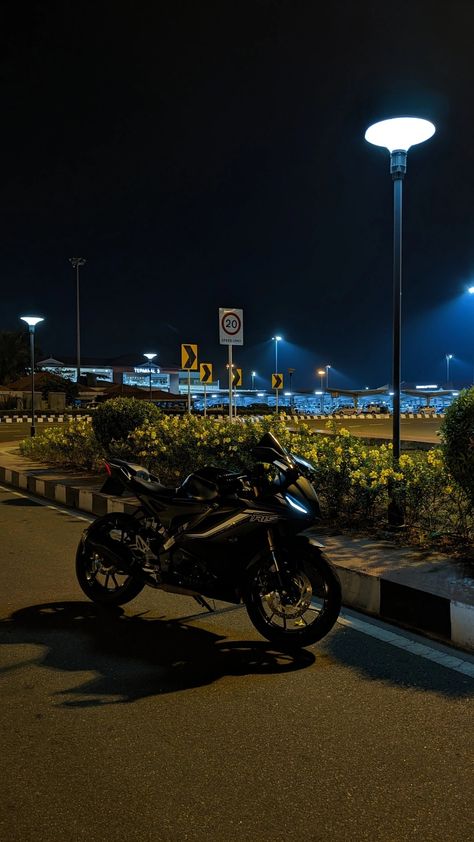 #bike#bikelife#yamaha#V3#V4# Night Road, R15 V3, Night Bike Ride, Indian Flag Wallpaper, Flag Wallpaper, Beautiful Scenery Photography, Biker Aesthetic, Night Biking, Character Pictures