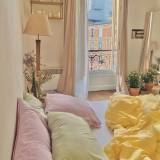 Apartment Therapy (@apartmenttherapy) • Instagram photos and videos Danish Bedroom, Danish Room, Pearly Interiors, Pastel Room Aesthetic, Danish Pastel Bedroom, Beautiful Bedroom Inspiration, Pastel Aesthetic Room, Evening Aesthetic, Pastel Danish