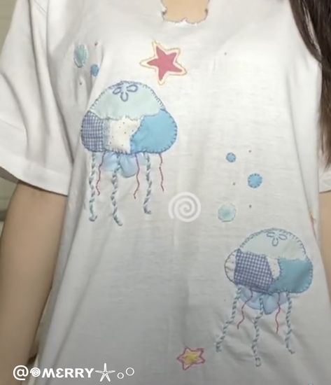 from 𖦹ʍɛʀʀʏ𓇼𓂂𓏸 on tik tok and whatever.i.made on insta Jellyfish T Shirt, Jellyfish Shirt, Jelly Fish, Diy Stuff, Fishing Shirts, Jellyfish, Tik Tok, Jelly, Cute Outfits