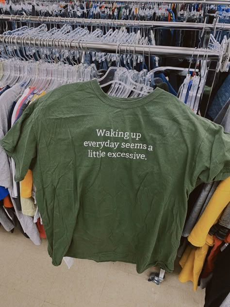 Funny Thrifted Shirts, Thrift T Shirts, Funny Thrift Store Finds, Thrifted Tshirt, Thrift Finds Clothes, Thrift Manifest, Silly Shirts, Goofy Shirt, Silly Shirt