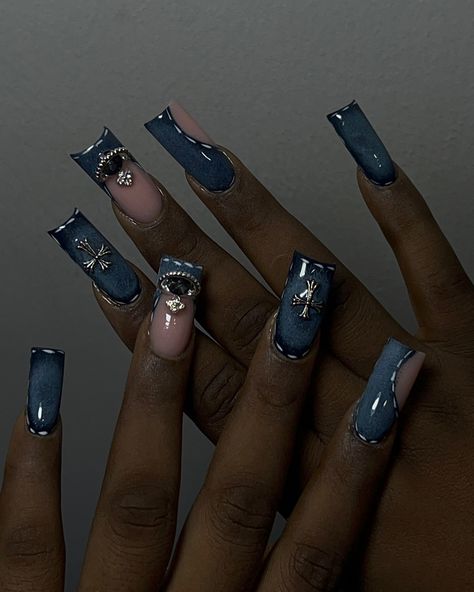 DENIM STYLE 💅🏾💅🏾 #nailsnailsnails #denimnails #ducknails #nailcreative #nailsaloninogba #denimnailinspo #ogbanails #explore #nailinspo Chrome Nails Silver, Blue Coffin Nails, Long Square Nails, Duck Nails, Square Nail Designs, Cute Acrylic Nail Designs, Long Acrylic Nails Coffin, Long Square Acrylic Nails, Winter Nail Designs