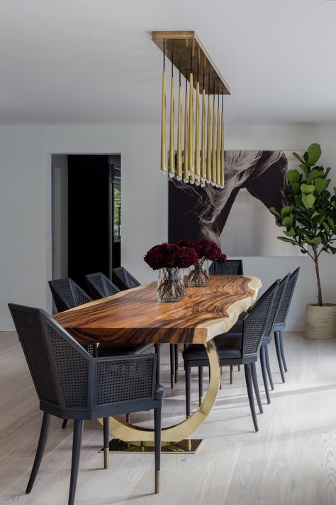 Modern organic dining room with custom live edge table by Abaca Interiors Modern Organic Dining, Modern Organic Dining Room, Organic Dining Room, Wooden Dining Room Table, Wooden Dining Table Designs, Dining Table Design Modern, Wood Table Design, Live Edge Dining Table, Modern Dining Room Tables