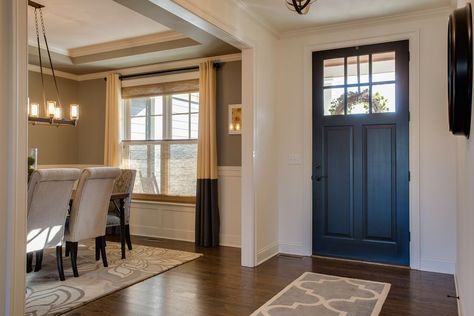 Dining Room Entryway Combo, Kitchen Dining Room Combo, Dining Room Layout, Open Foyer, Front Door Entryway, Living Room Dining Room Combo, Dining Room Entryway, Grey Dining Room, Open Dining Room