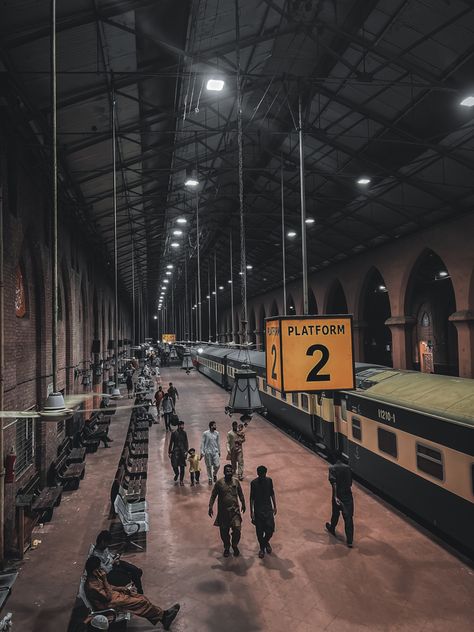 Lahore Station, Lahore Railway Station, Lahore Aesthetic, Lahore Photography, Station Aesthetic, Pakistan Culture, Amazing Nature Photography, Folk Dance, Railway Station