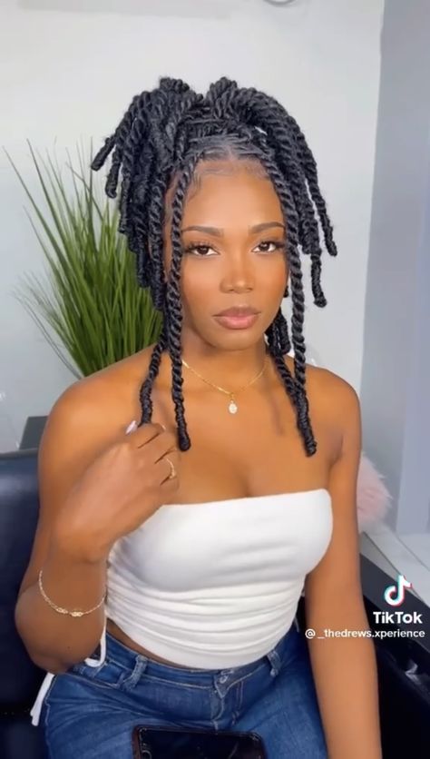 Prison Outfit Women Visiting, Yarn Twist Hairstyles Short, Free Style Braids, Invisible Locks Hairstyle, Textured Twists, Invisible Locs Hairstyle, Short Twist Braids Hairstyles, Invisible Locs, Latest Hair Braids