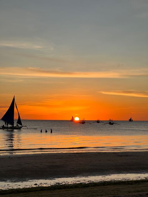 Beach boracay philippines sunset travel asia Boracay Sunset, Beach Boracay, Boracay Philippines, Sunset Travel, Travel Asia, Boracay, Sunset Landscape, Summer Break, Asia Travel