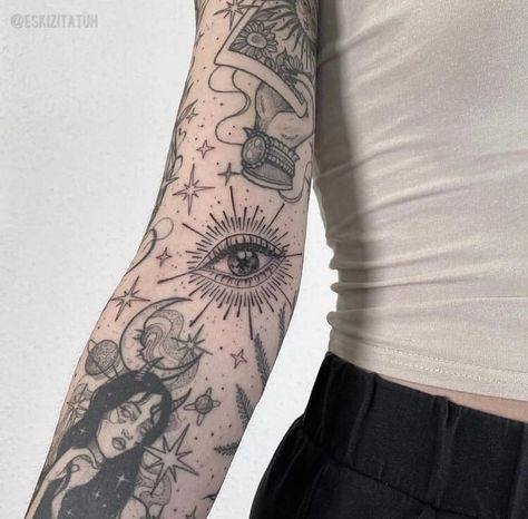 Eye Tattoo On Arm, Eyeball Tattoo, Evil Eye Tattoo, Christian Sleeve Tattoo, Tattoos Mandala, Omerta Tattoo, Tattoo Inspiration Men, Upper Arm Tattoos, Tattoos Geometric