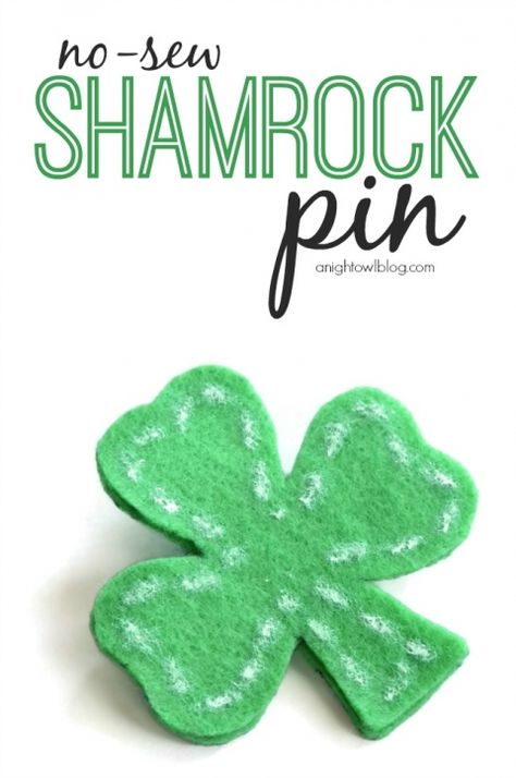 Be pinch-proof this St. Patrick's Day with this EASY No-Sew Shamrock Pin! Unicorn Crafts For Kids, St Patricks Day Ideas, St Patricks Day Crafts, St. Patrick's Day Crafts, St Patricks Day Crafts For Kids, Pins Diy, Unicorn Crafts, Saint Patties, Toilet Paper Roll Crafts