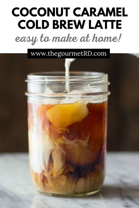 A cold brew coffee with cream being poured in. Healthy Coffee Smoothie Recipes, Coffee With Coconut Milk, Coconut Milk Caramel, Caramel Cold Brew, Easy Coffee Drinks Recipes, Coffee Smoothie Healthy, Healthy Iced Coffee, Best Coconut Milk, Coffee Smoothie Recipes