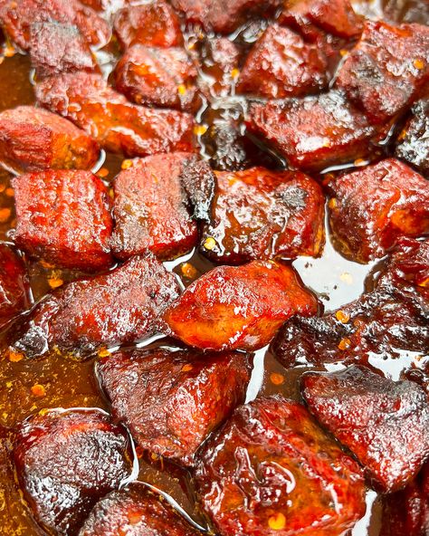 Chuck Roast Burnt Ends, Roast Burnt Ends, Hosting Recipes, Smoked Honey, Summer Hosting, Crispy Taco Shells, Lemon Butter Salmon, Carolina Bbq Sauce, Cheesesteak Sliders