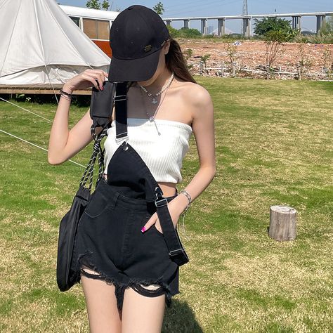 Ripped Short Overalls Denim Bib Overall Shorts
Size Chat： Ootd Short Pants, Black Short Overalls Outfit, Asian Baddie Outfit, Shorts Overalls Outfit, Overalls Shorts Outfit, Short Overalls Outfit, Overalls Outfit Short, Black Overalls Outfit, Black Short Overalls