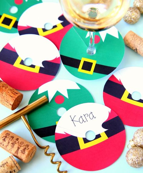 Holiday Gift Exchange Games, Silhouette Cameo Christmas, House Gift Box, Wine Glass Tags, Cameo Crafts, Holiday Gift Exchange, Gift Exchange Games, Christmas Lollipops, Christmas Tree Napkins