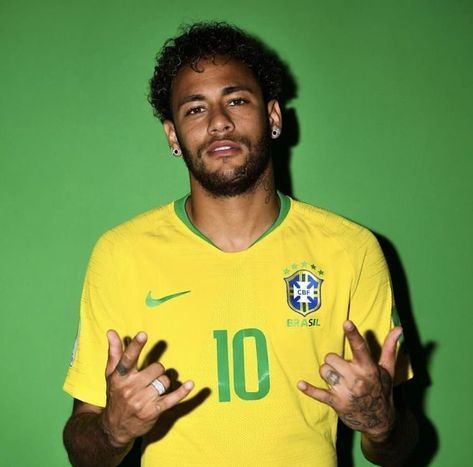 Neymar Jr, The Endless, The Store, Play Time, Neymar, Take A, Soccer, Yellow, Twitter