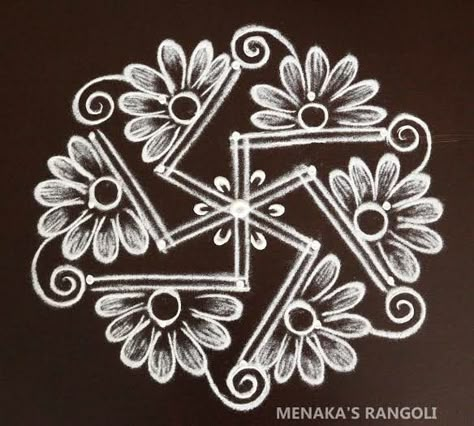 Simple Mandala Design, Varalakshmi Vratham, Easy Muggulu, Margazhi Kolam, Dot Kolam, Pattern Design Drawing, Easy Rangoli Designs Videos, Very Easy Rangoli Designs, Rangoli Designs Simple Diwali