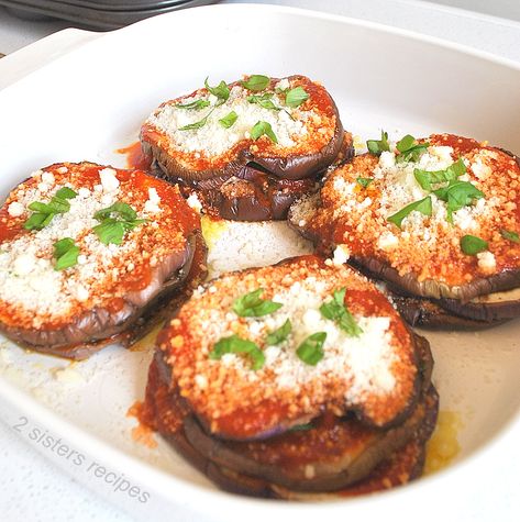 Sicilian Eggplant Parmesan Sicilian Eggplant Recipes, Meatballs Vegetarian, Eggs And Bread, Sicilian Eggplant, Quick Marinara Sauce, Eggplant Meatballs, Cooked Quinoa, Roasted Eggplant, Roast Eggplant