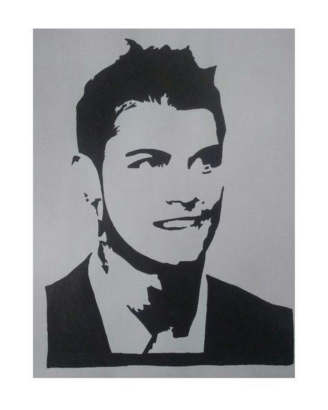 CR7 drawing with pen Ronaldo Stencil Art, Cr7 Drawing, Ronaldo Drawing, Drawing With Pen, Face Stencils, Silhouette Drawing, Drawing Stencils, Cool Anime Guys, Stencil Art