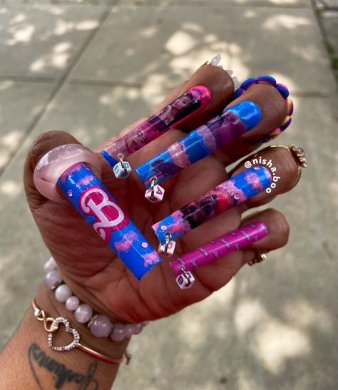 Nicki Minaj Nails Ideas, Ice Spice Nails, Ice Spice Barbie, Nicki Minaj Birthday, Nicki Minaj Nails, Spice Nails, Character Nails, Barbie Nails, Nicki Minaj Barbie