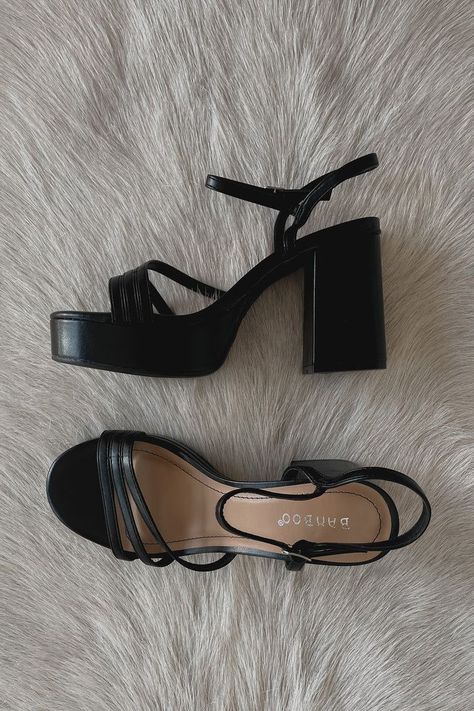 Collared Crop Top, Heels Aesthetic, American Threads, Strappy Block Heels, Perfect Heels, Funky Shoes, Shoe Inspo, Aesthetic Shoes, Swag Shoes