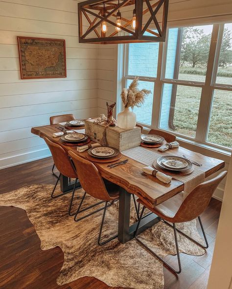 Southwest Dining Room, Western Dining Room, Modern Western Home Decor, Southwestern Bedroom, Western Living Room, Ranch House Decor, Southwestern Home Decor, Boho Dining Room, Western Kitchen