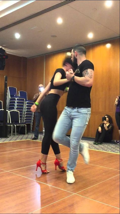 Latin Festival, Two Step Dance, Bachata Dance Video, Beyonce Crazy In Love, Romantic Dance, Steps Dance, Bachata Dance, African Dance, New Dance Video