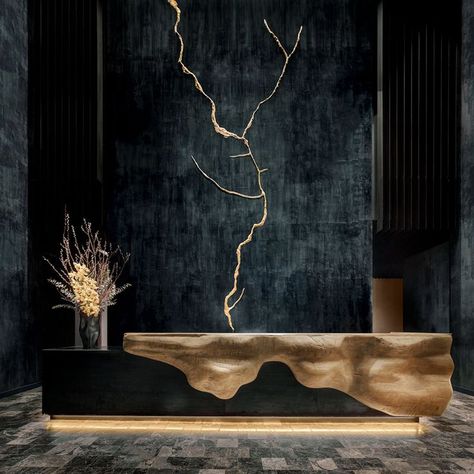 Nobu Chicago front desk...beyond gorgeous Nobu Hotel, Hotel Lobby Design, Lobby Interior Design, Reception Desk Design, Chicago Hotels, Lobby Interior, Counter Design, Reception Design, Hotel Interior Design