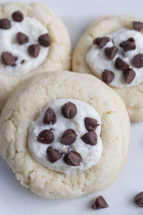 Cannoli Cookies Recipe, Christmas Cookie Recipes Holiday, Thumbprint Cookies Recipe, Cookie Table, Healthy Cookie Recipes, Christmas Cookies Easy, Delicious Cookie Recipes, Thumbprint Cookies, Italian Cookies