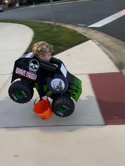 Grave Digger Costume, Digger Costume, Grave Digger, Fall Holidays, Costume Ideas, Fun Things To Do, Holidays, Halloween, Quick Saves