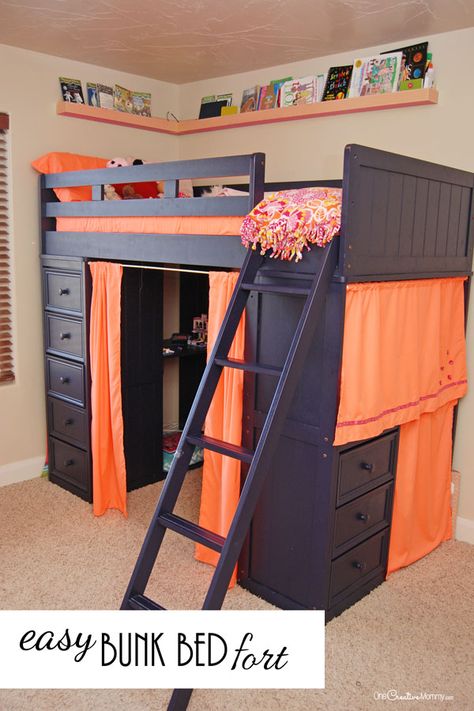 I love how she turned an annoying bunk bed into a fun bunk bed fort for her daughter! I have to try this. {OneCreativeMommy.com} Bunk Bed Fort, Bed Fort, Design Ložnic, Modern Bunk Beds, Murphy Bed Plans, Cool Bunk Beds, Bunk Beds With Stairs, Bunk Bed Designs, Space Bedding