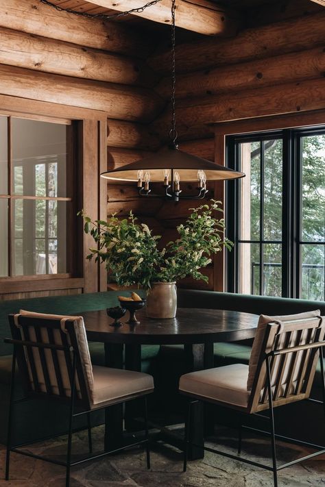 Rustic Lodge Dining Room, Cottage Breakfast Nook, Cottage Breakfast, Lodge Dining Room, House In Canada, Beachside House, Log Home Plan, Family Cottage, Mountain Interiors